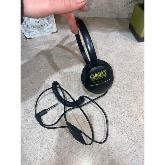 Garrett ClearSound Easy Stow Headphones with In-Line Volume for Metal Detectors - Picture 4 of 8